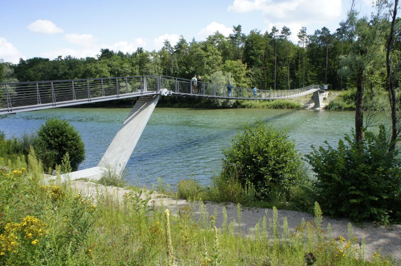 Neue Brücke über die Aare
