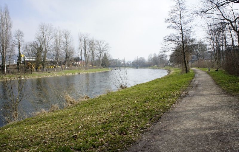 Dietikon – Zürich: Die Wasserstrasse nach Zürich, der Limmat entlang