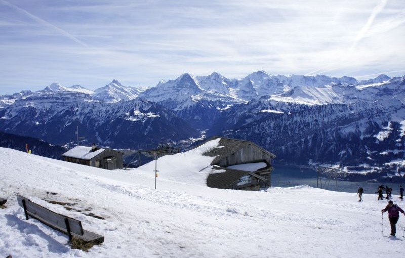 Schlitteln und Wandern mit Eiger, Mönch und Jungfrau