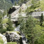 Das alte Fort Gondo - Der Wanderweg verläuft quer hindurch