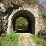 Tunnel der untergegangenen Bellinzona-Mesocco-Bahn