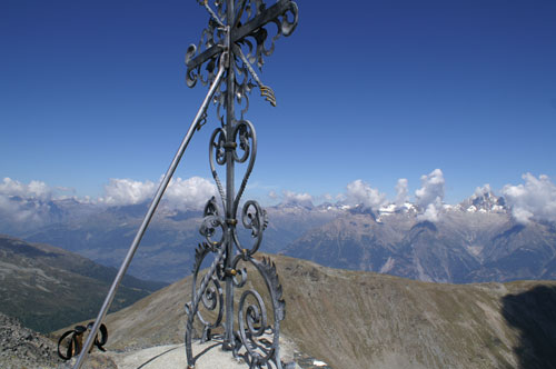 Gipfelkreuz auf dem Augstbordhorn