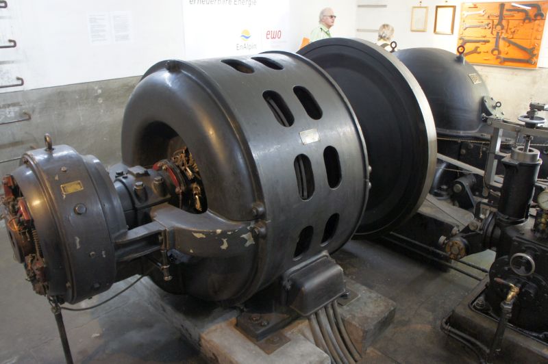 Mächtiger Generator