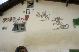 Wandmalereien in Waltensburg/Vuorz