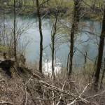 Tief unten schimmert der Rhein