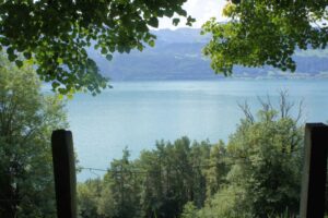 Und immer wieder: Blick auf den See